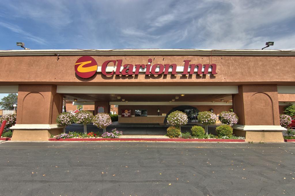 Clarion Inn Conference Center Модесто Екстер'єр фото