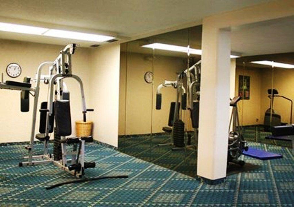Clarion Inn Conference Center Модесто Екстер'єр фото