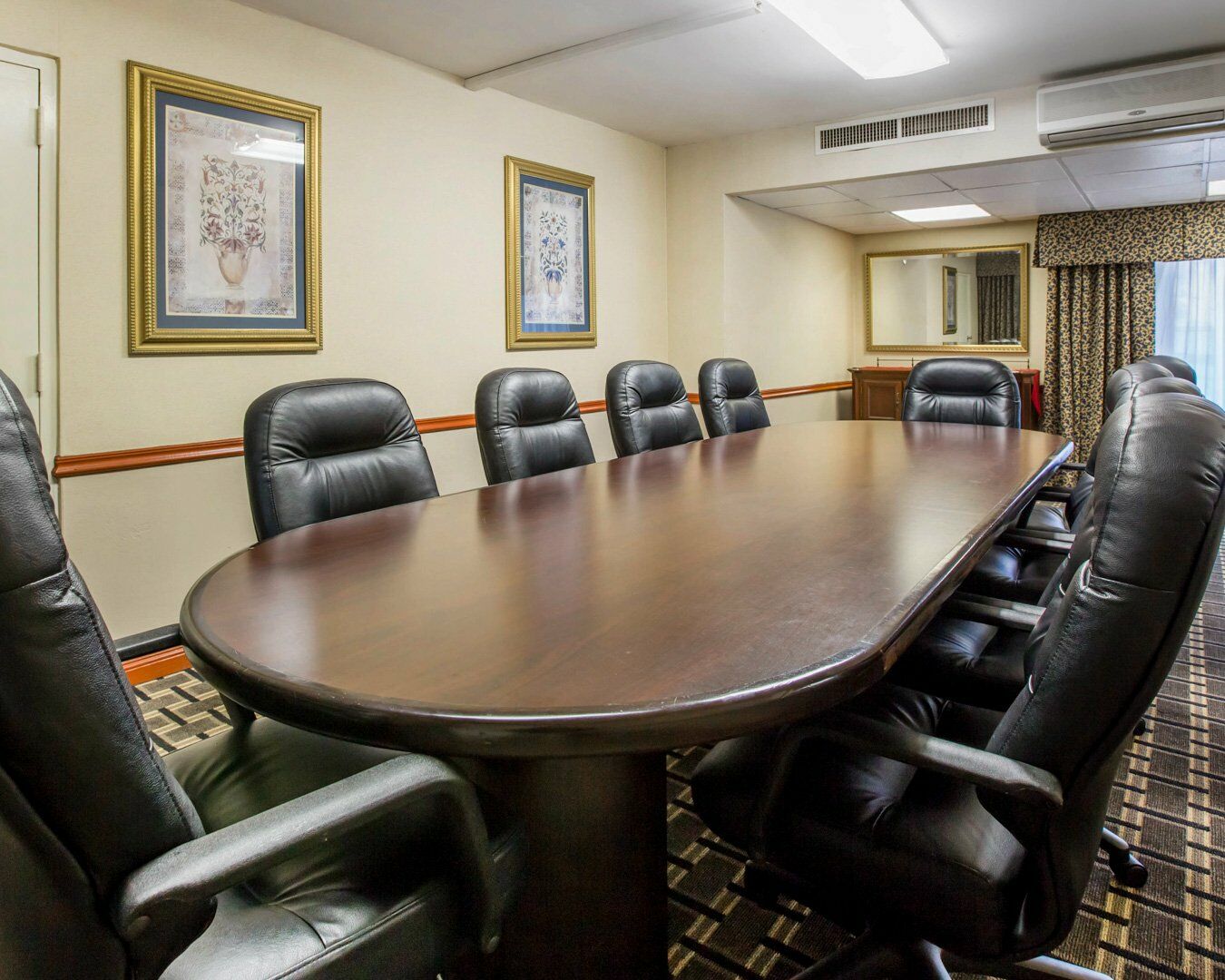 Clarion Inn Conference Center Модесто Екстер'єр фото