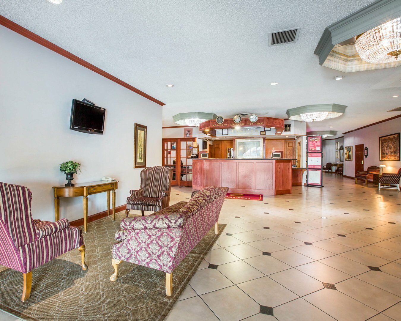 Clarion Inn Conference Center Модесто Екстер'єр фото
